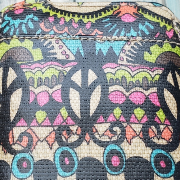 Sakroots Crossbody Wallet. - Picture 15 of 16